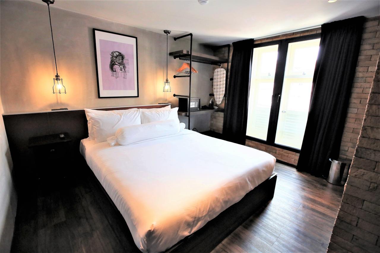 Hotel The Rucksack Caratel - Jonker Wing Malacca Esterno foto