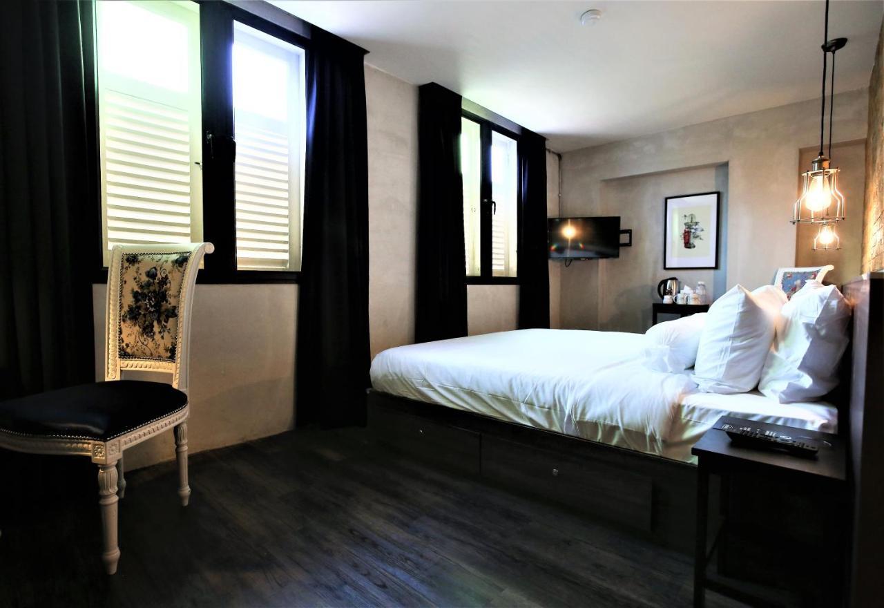 Hotel The Rucksack Caratel - Jonker Wing Malacca Esterno foto